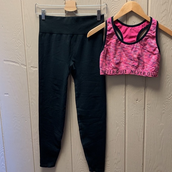 PINK Leggings - Picture 7 of 8